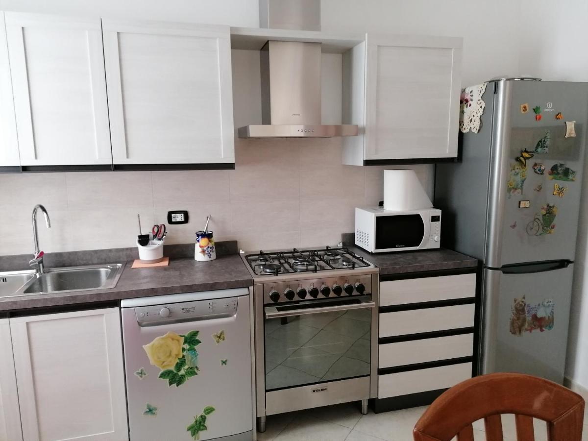 사사리 Lemon House 아파트 외부 사진