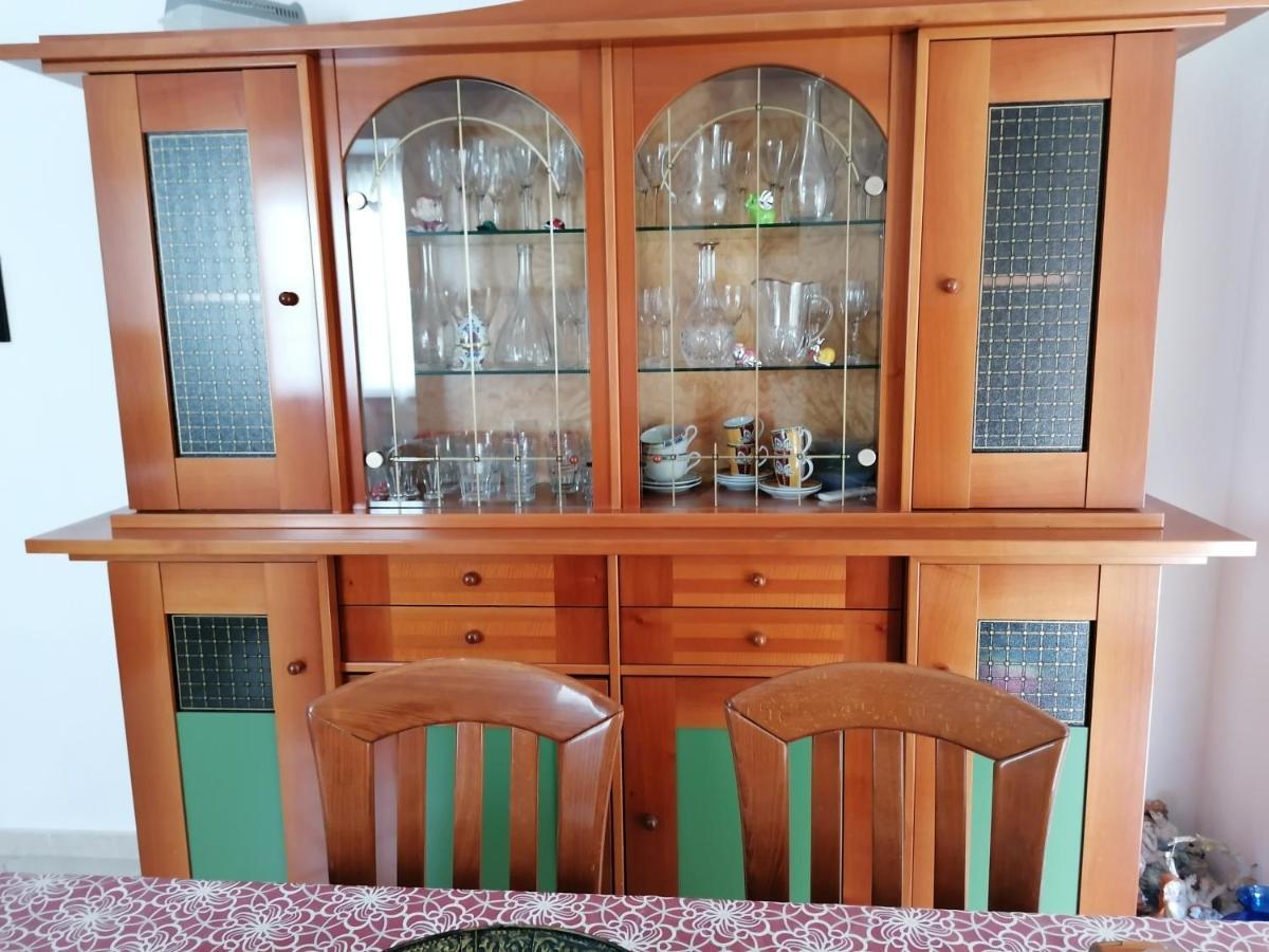 사사리 Lemon House 아파트 외부 사진