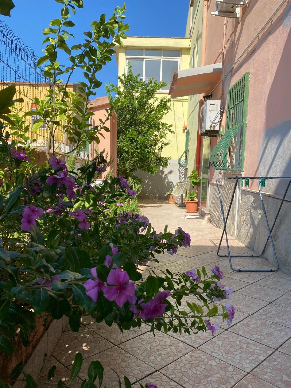 사사리 Lemon House 아파트 외부 사진